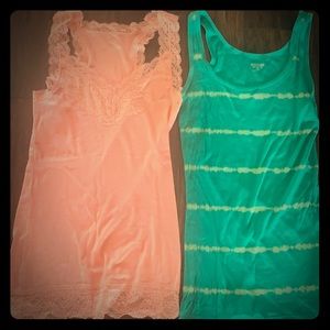 Mossimo tank tops